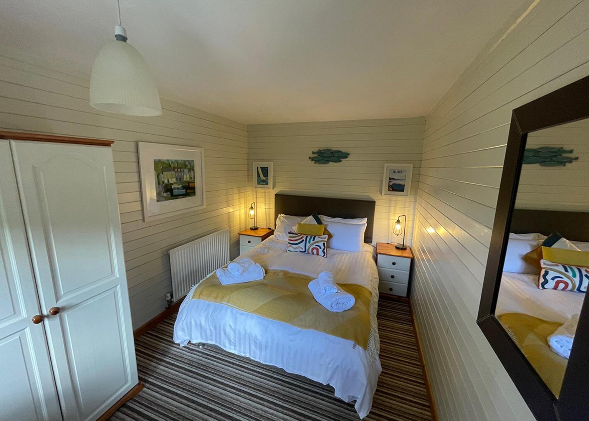 Ivyleaf Combe Lodges Stratton  Eksteriør billede